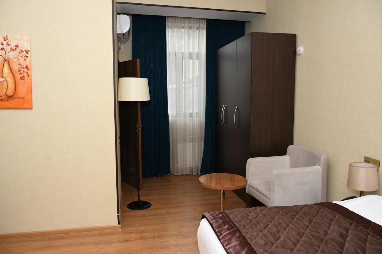 Square Baku Hotel Exterior foto